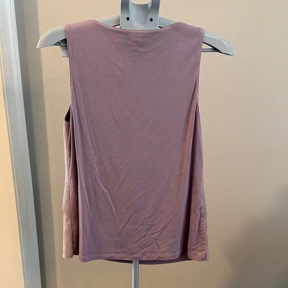 Ecru Mauve Ruffle V-Neck Leather Top - Picture 7 of 9